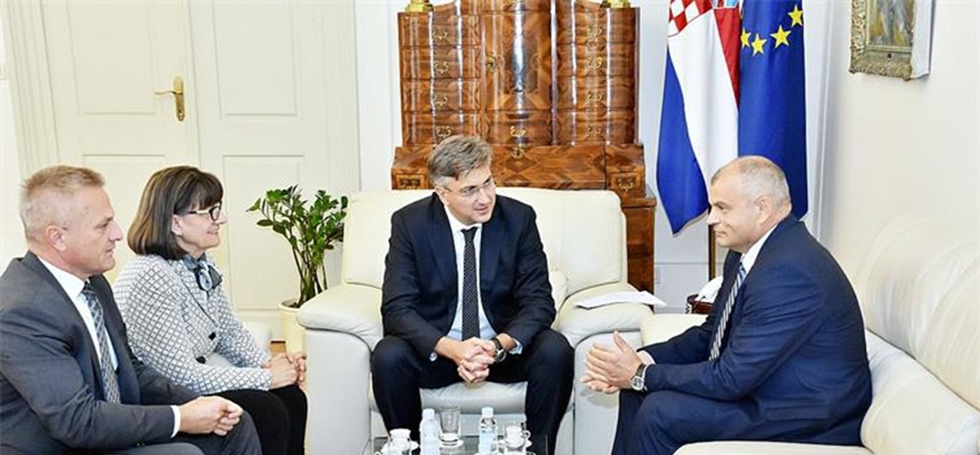 Hrvatska Vlada brine o statusu i položaju Hrvata u Crnoj Gori i Sloveniji